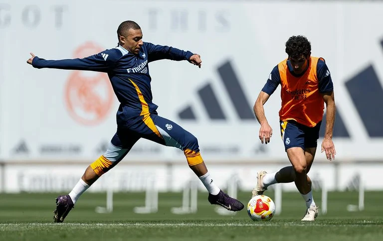 Mbappe podria estar listo para la final de la copa del rey contra el barcelona