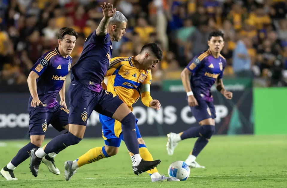 Tigres elimina al galaxy y cruz azul despacha al america en concacaf